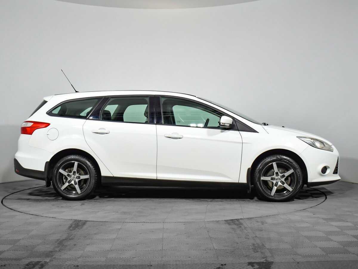 Купить Ford Focus с пробегом. Фото: #3