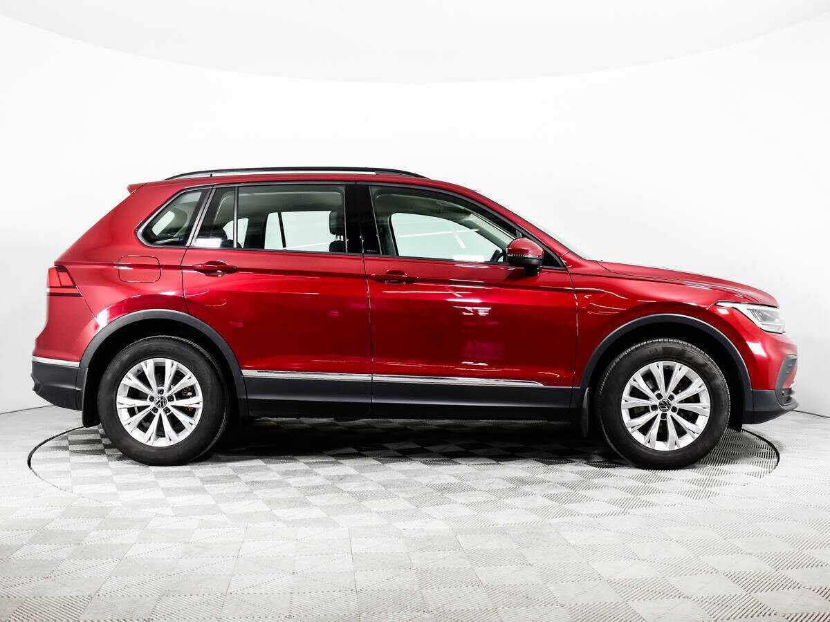 Купить Volkswagen Tiguan с пробегом. Фото: #3