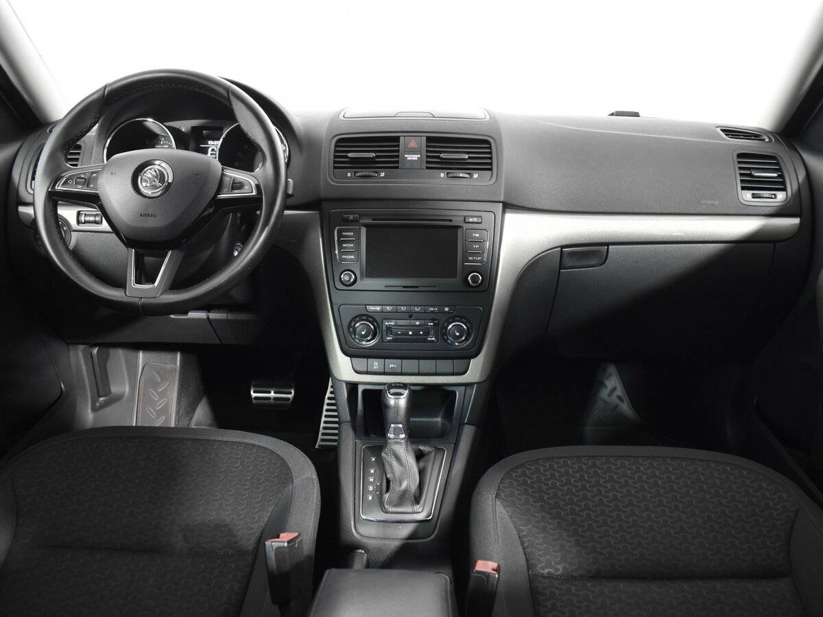 Купить Skoda Yeti с пробегом. Фото: #10