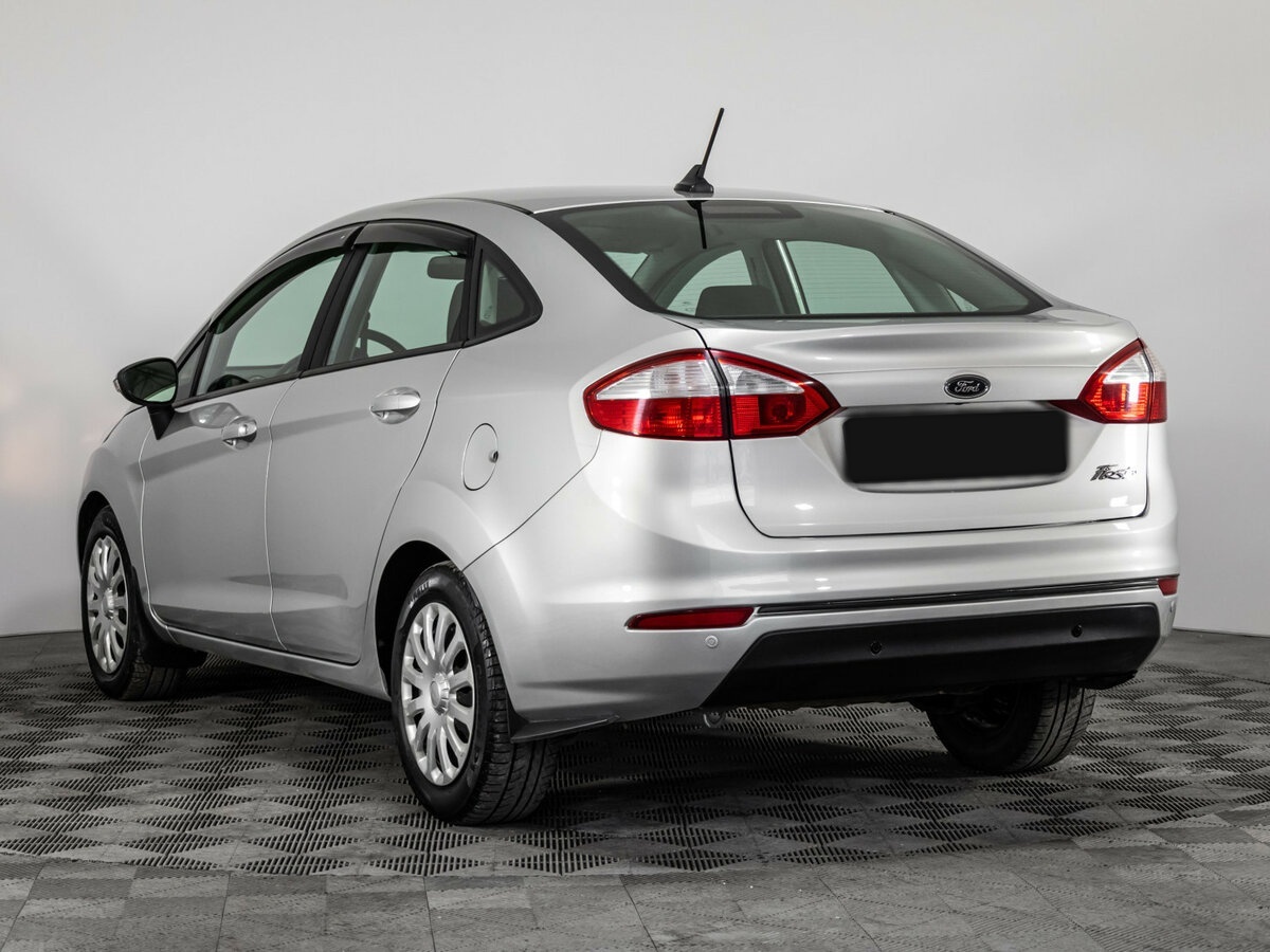 Купить Ford Fiesta с пробегом. Фото: #5