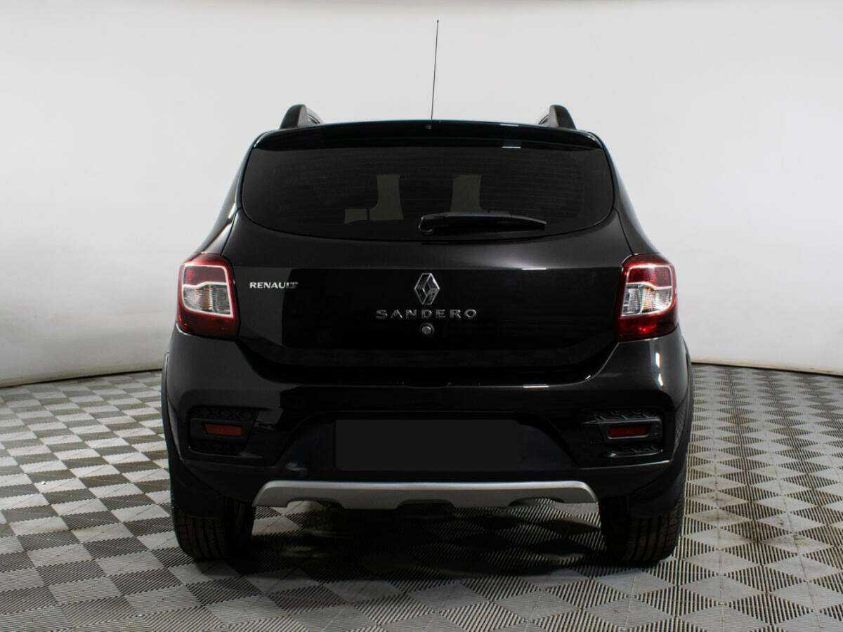 Купить Renault Sandero с пробегом. Фото: #4