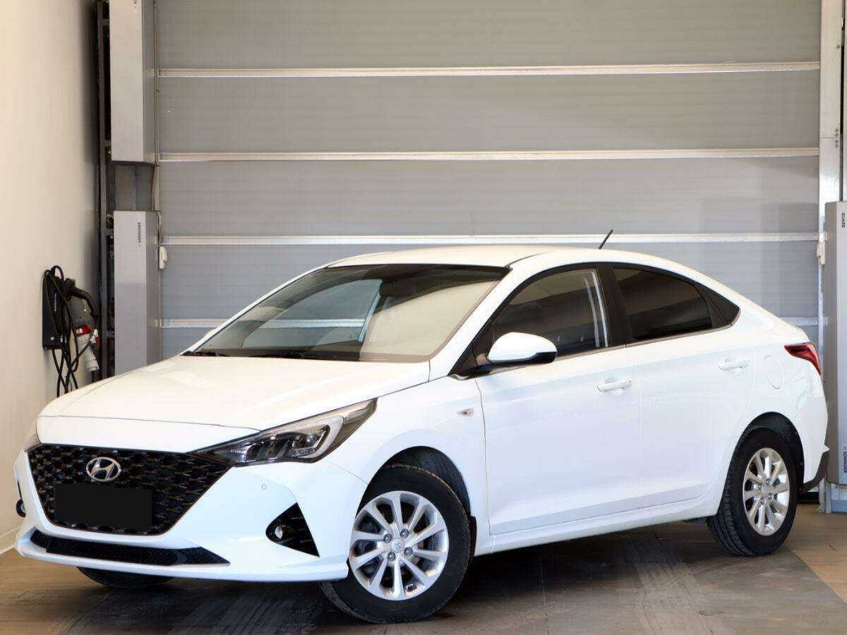 Купить Hyundai Solaris с пробегом. Посмотреть фото