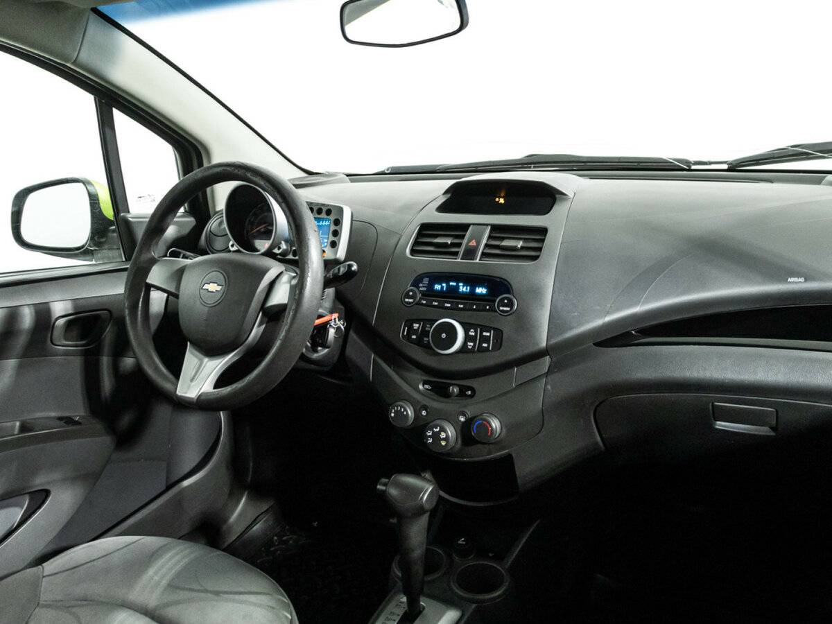 Купить Chevrolet Spark с пробегом. Фото: #8