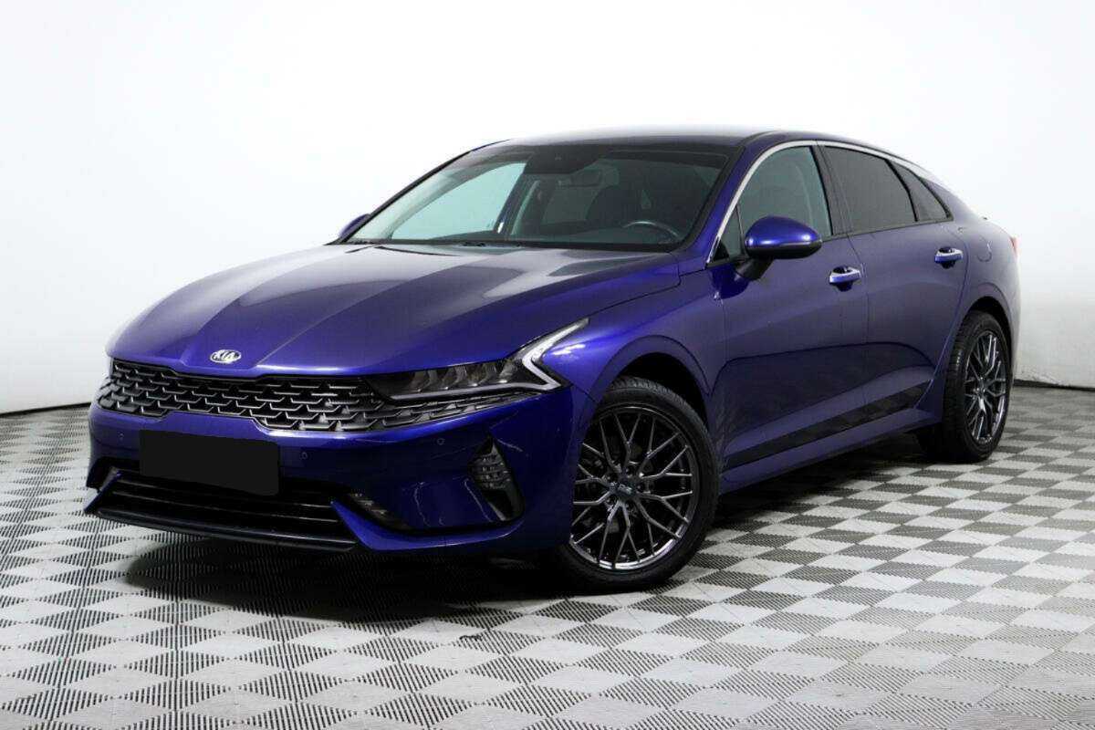 Купить Kia K5 с пробегом. Посмотреть фото