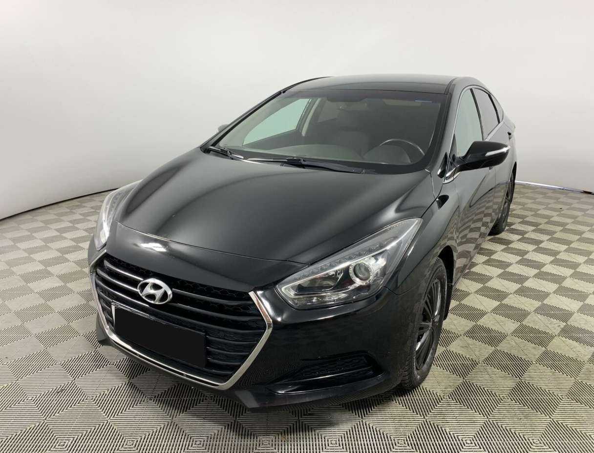 Купить Hyundai i40 с пробегом. Посмотреть фото