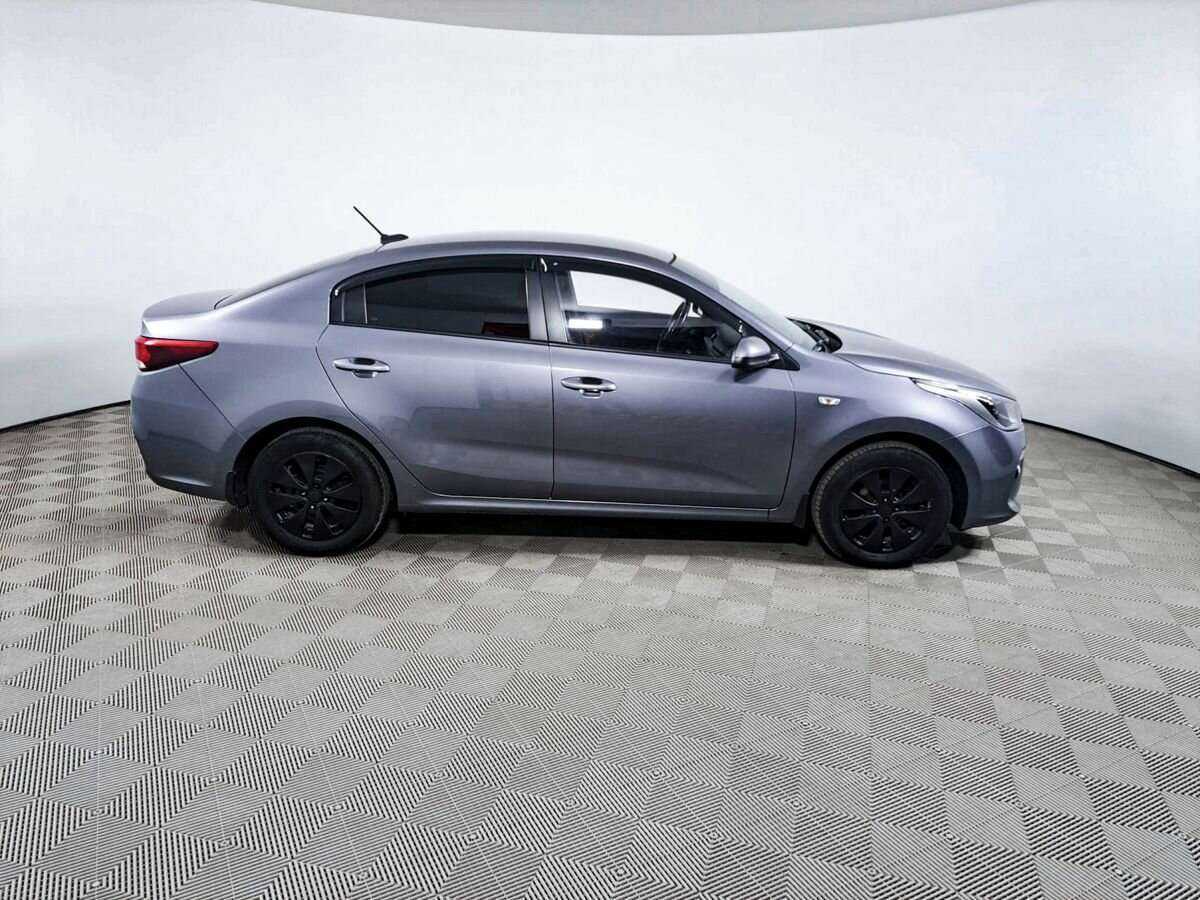 Купить Kia Rio с пробегом. Фото: #3