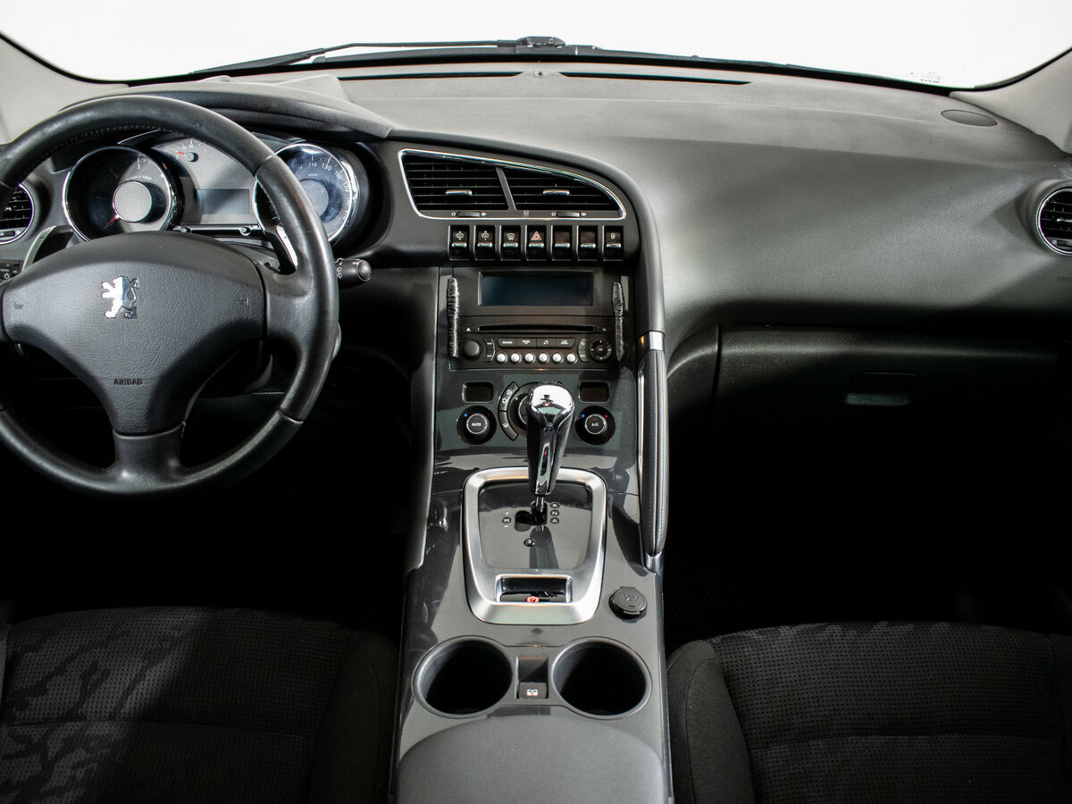 Купить Peugeot 3008 с пробегом. Фото: #11