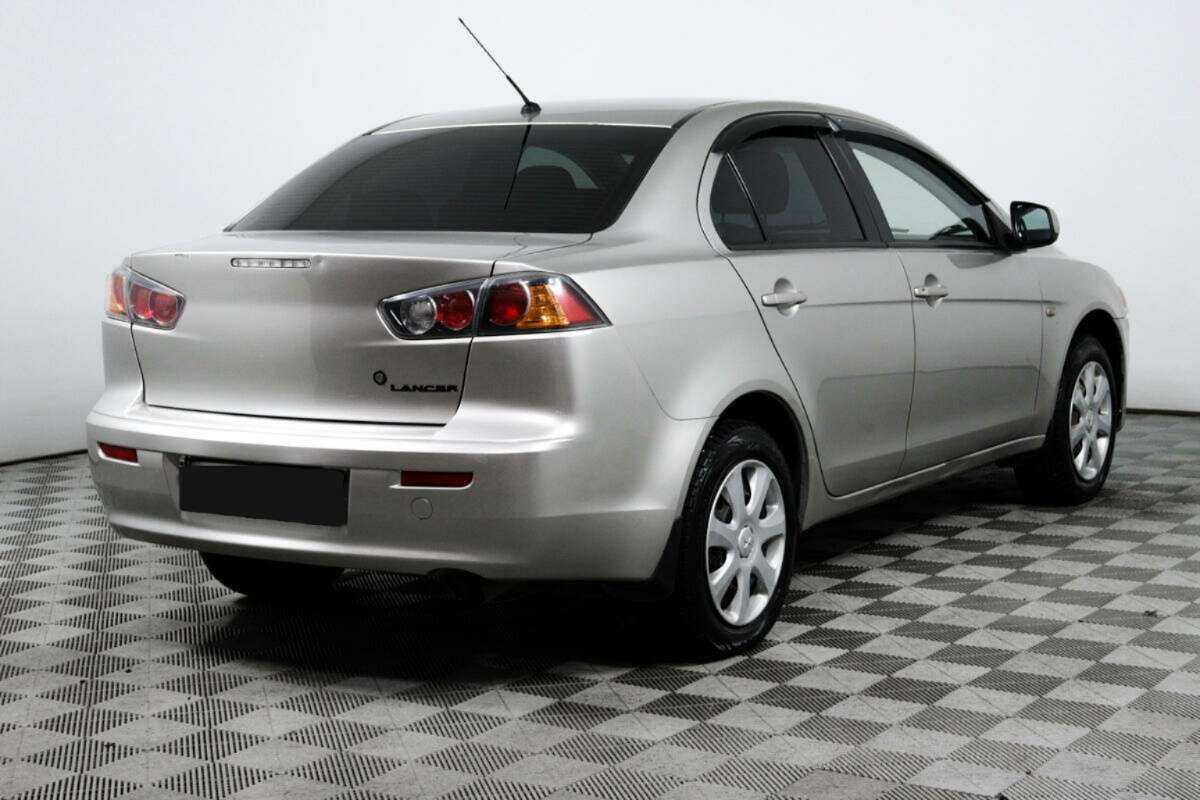 Купить Mitsubishi Lancer с пробегом. Фото: #4