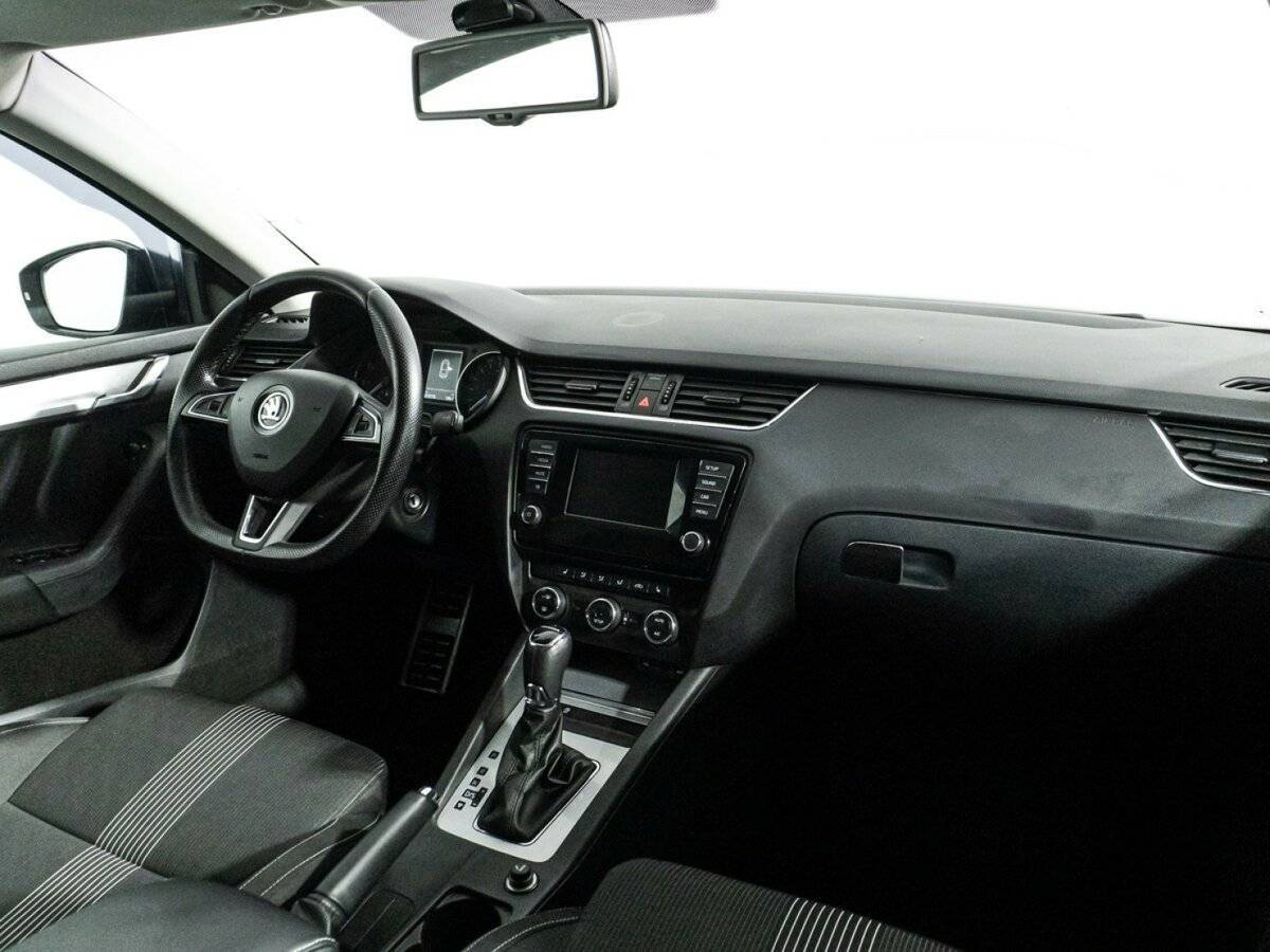 Купить Skoda Octavia с пробегом. Фото: #8
