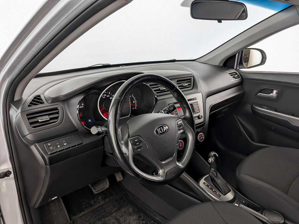 Купить Kia Rio с пробегом. Фото: #15