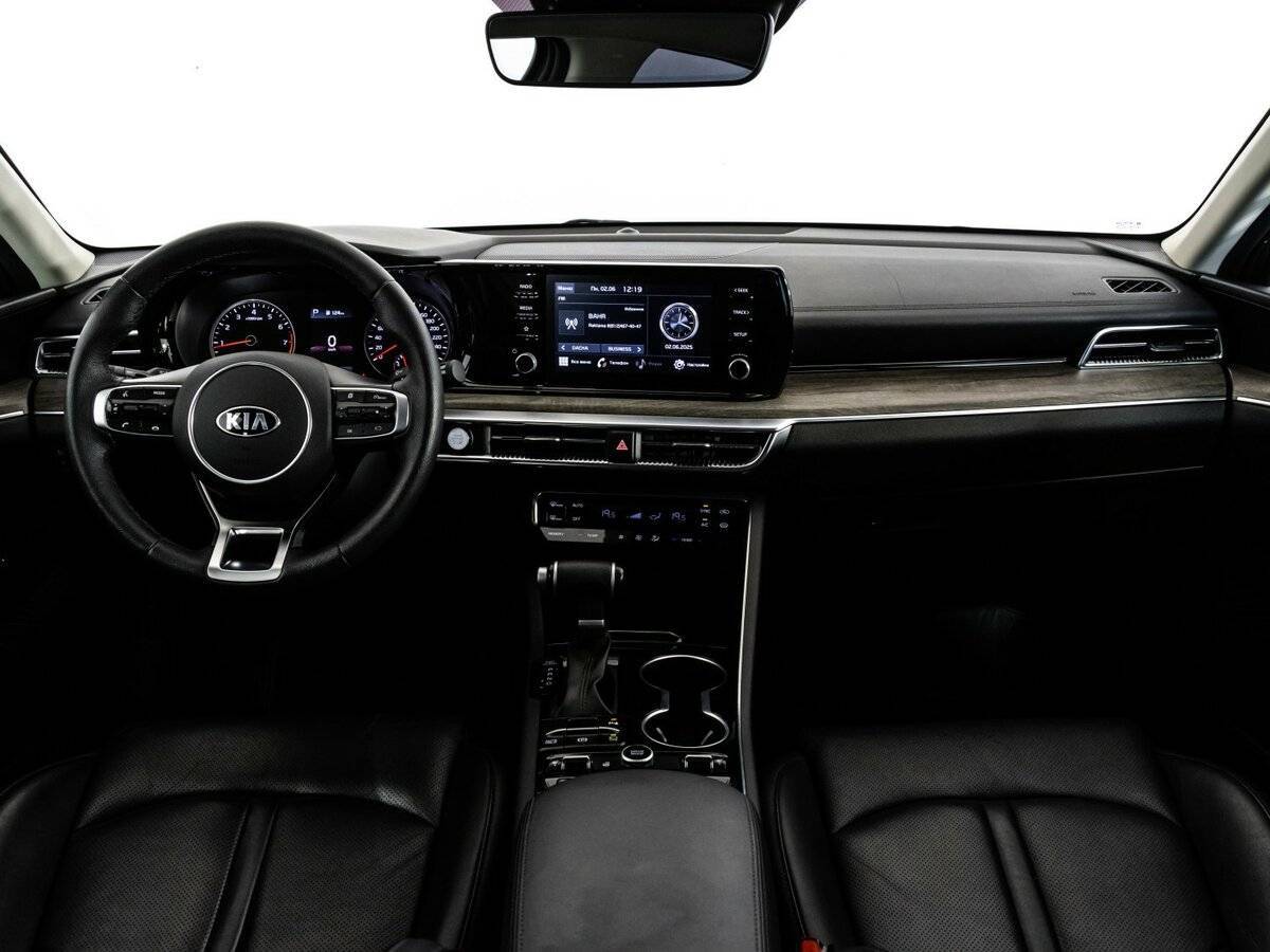 Купить Kia K5 с пробегом. Фото: #13