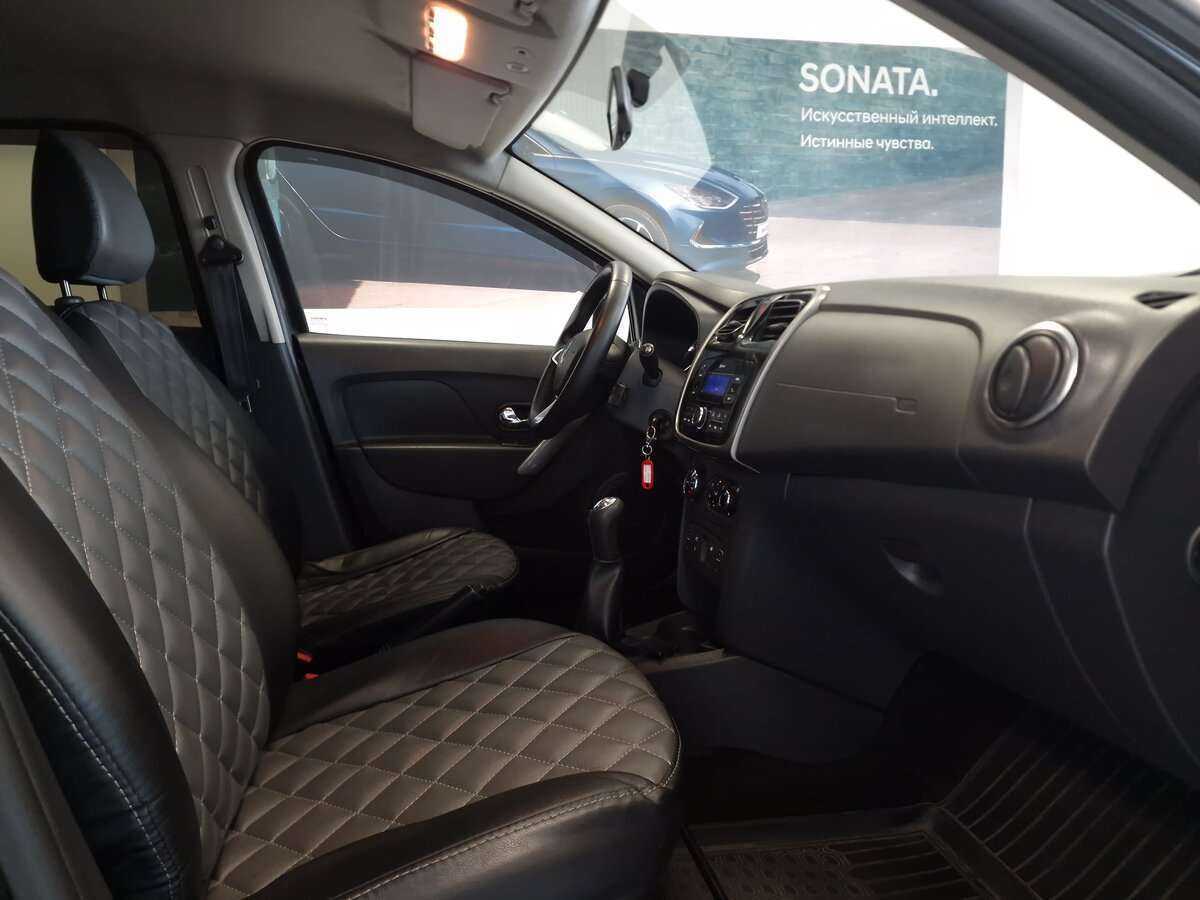 Купить Renault Sandero с пробегом. Фото: #15