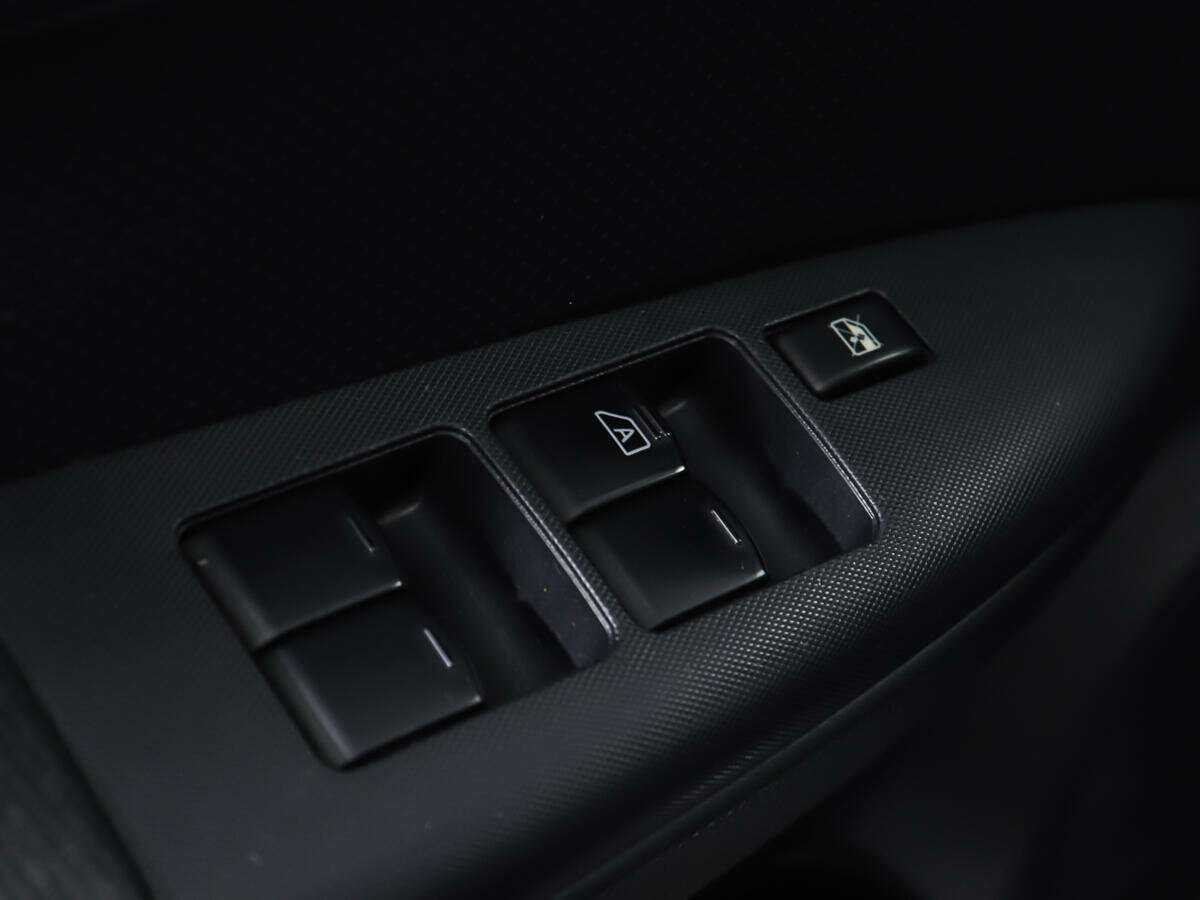 Купить Nissan Note с пробегом. Фото: #11