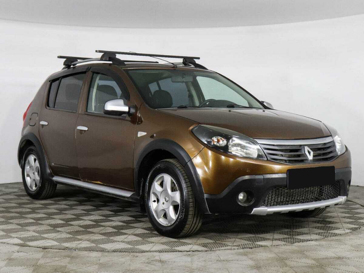 Купить Renault Sandero с пробегом. Фото: #1