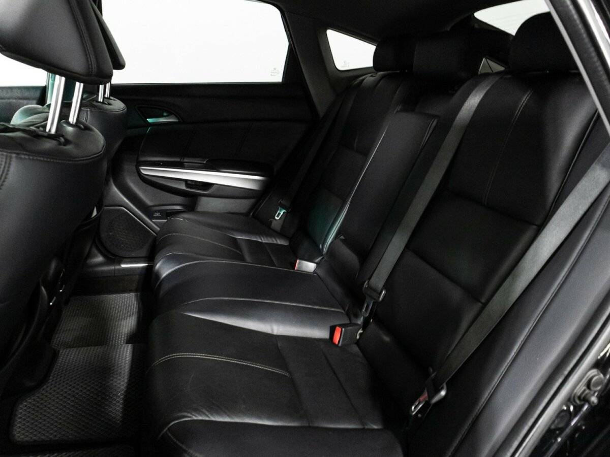 Купить Honda Crosstour с пробегом. Фото: #8
