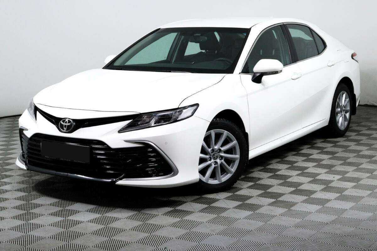 Купить Toyota Camry с пробегом. Посмотреть фото
