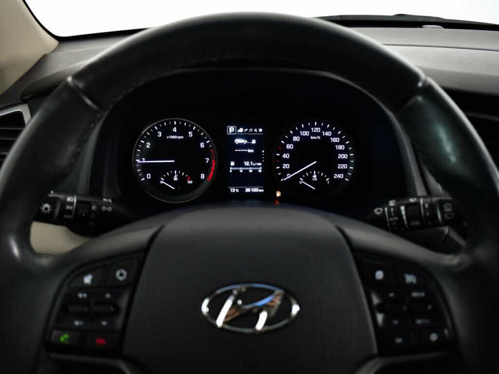 Купить Hyundai Tucson с пробегом. Фото: #10