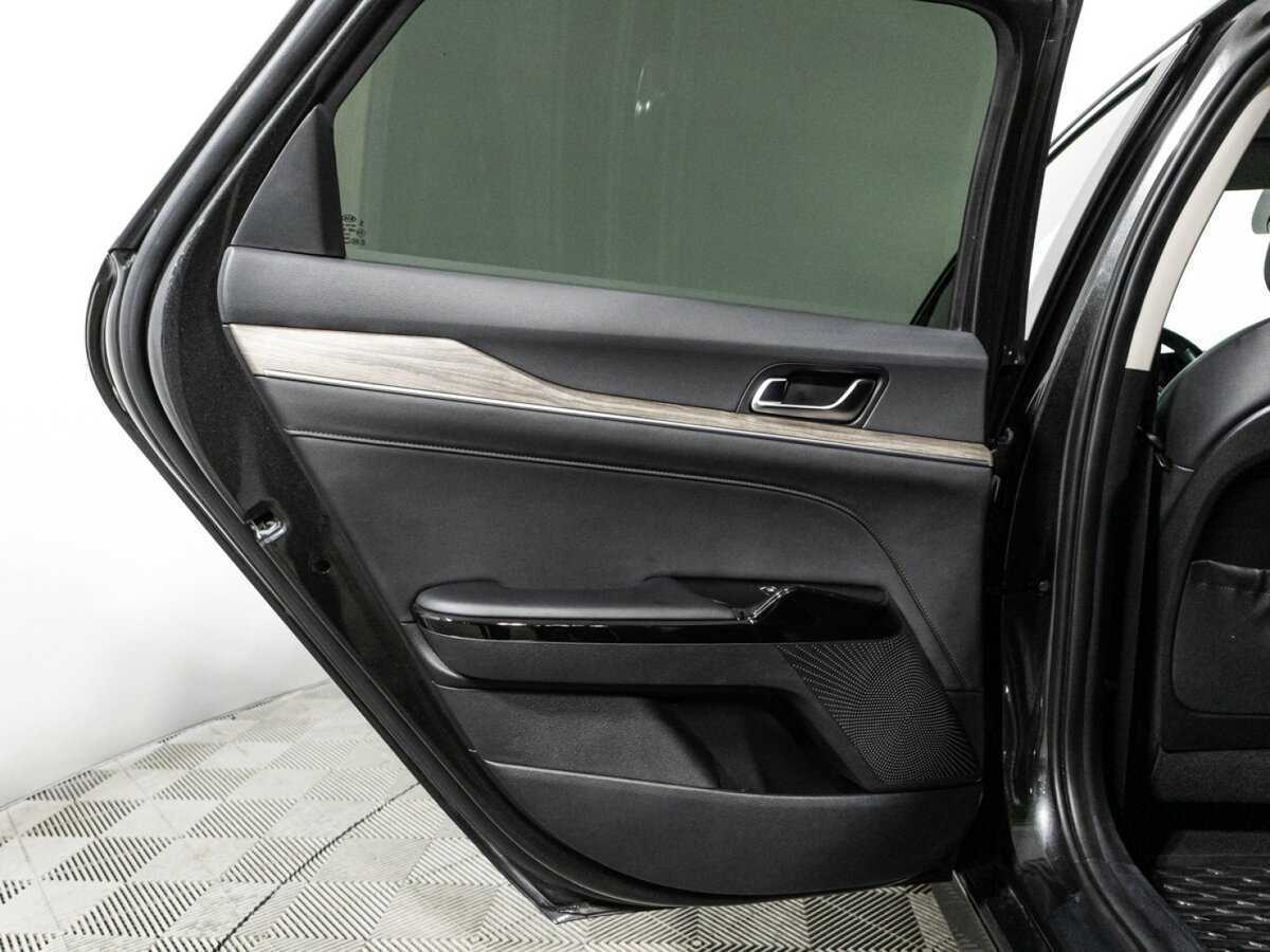 Купить Kia K5 с пробегом. Фото: #28