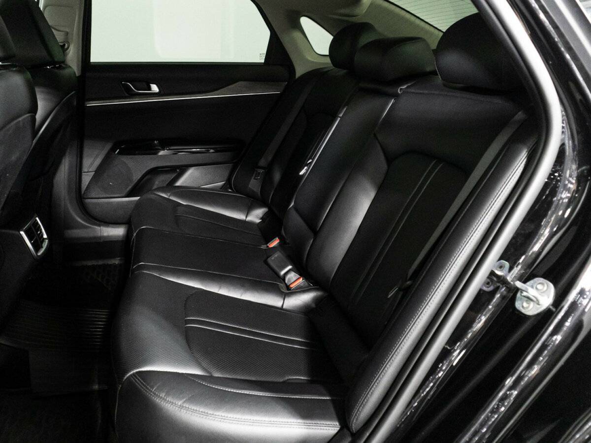 Купить Kia K5 с пробегом. Фото: #10