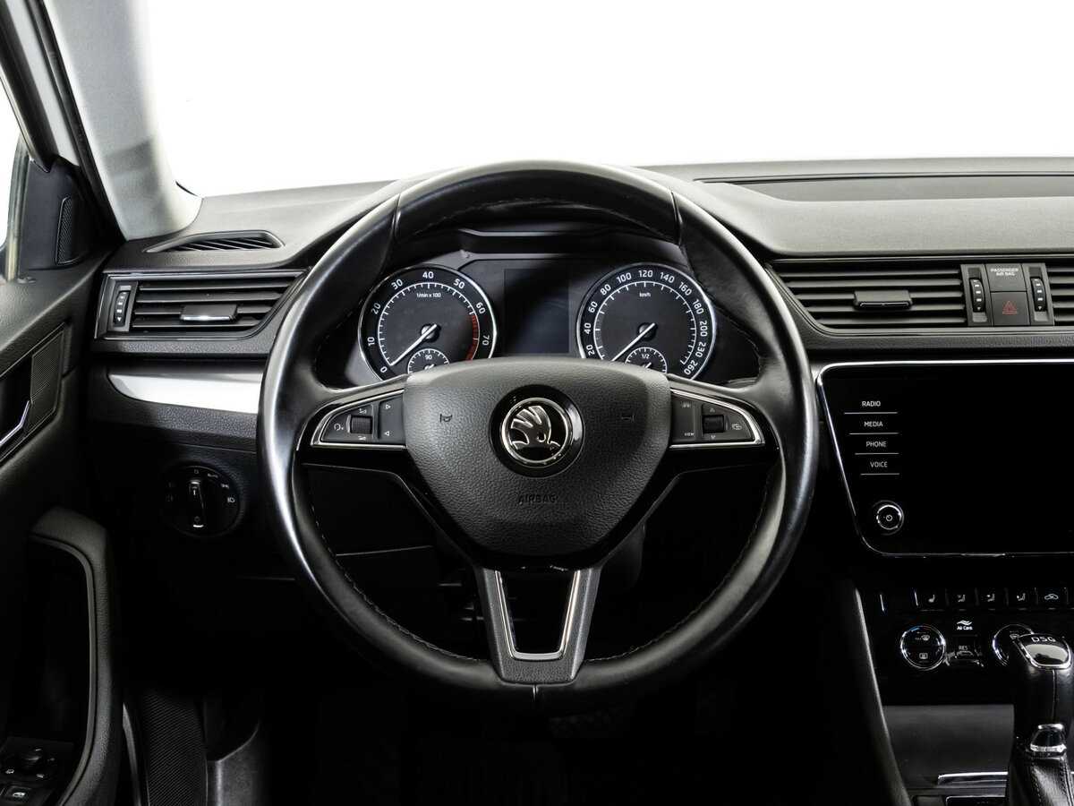 Купить Skoda Superb с пробегом. Фото: #9