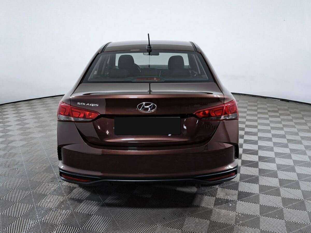 Купить Hyundai Solaris с пробегом. Фото: #5
