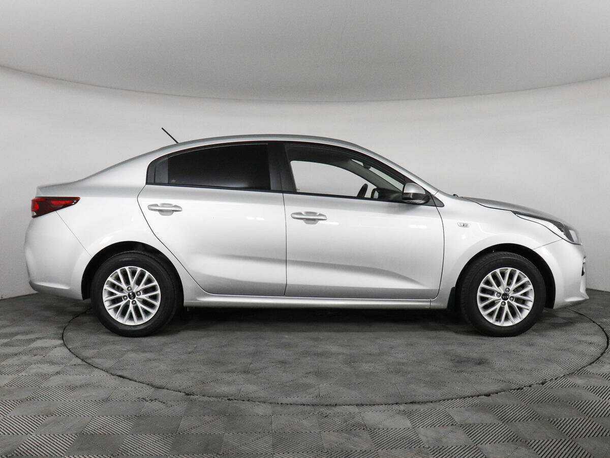 Купить Kia Rio с пробегом. Фото: #3