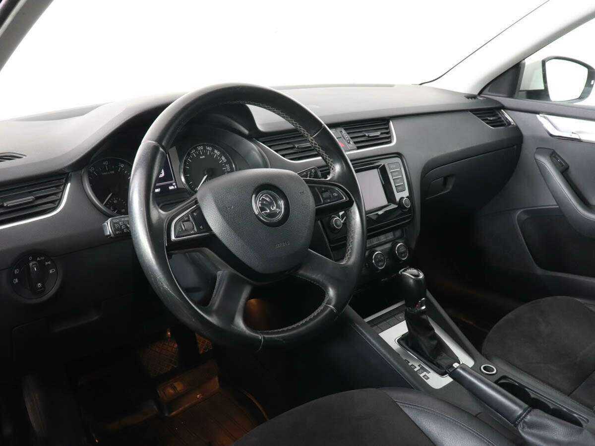 Купить Skoda Octavia с пробегом. Фото: #8