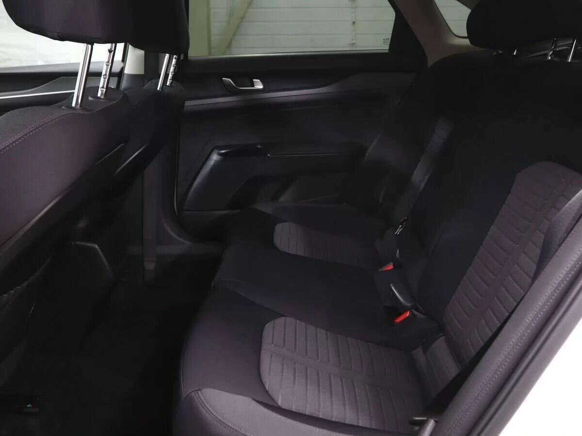 Купить Kia K5 с пробегом. Фото: #12