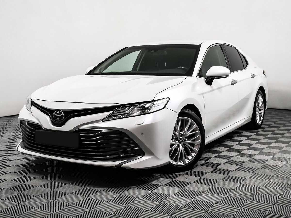 Купить Toyota Camry с пробегом. Посмотреть фото