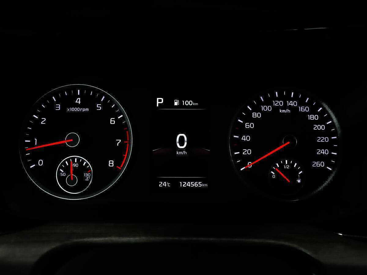 Купить Kia K5 с пробегом. Фото: #10