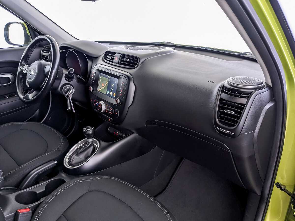 Купить Kia Soul с пробегом. Фото: #8