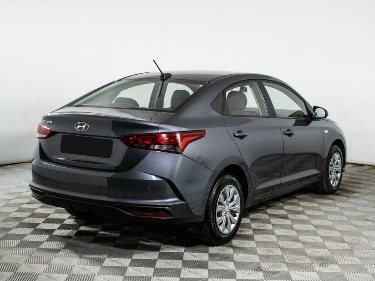 Купить Hyundai Solaris с пробегом. Фото: #3