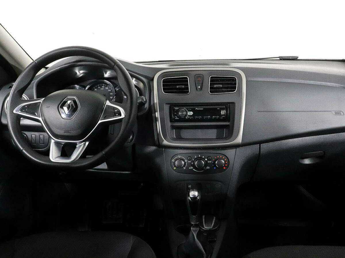Купить Renault Sandero с пробегом. Фото: #9