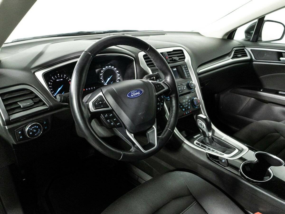 Купить Ford Mondeo с пробегом. Фото: #10