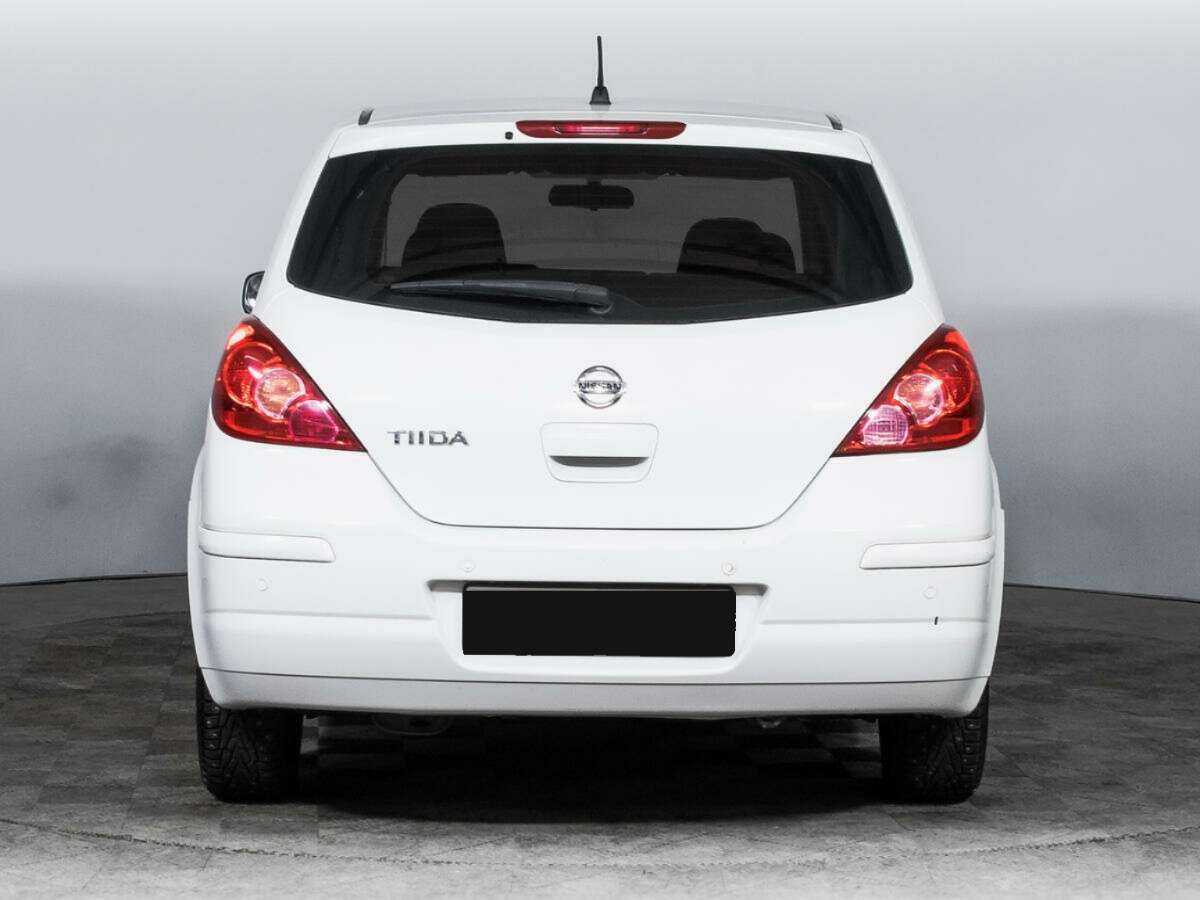 Купить Nissan Tiida с пробегом. Фото: #5