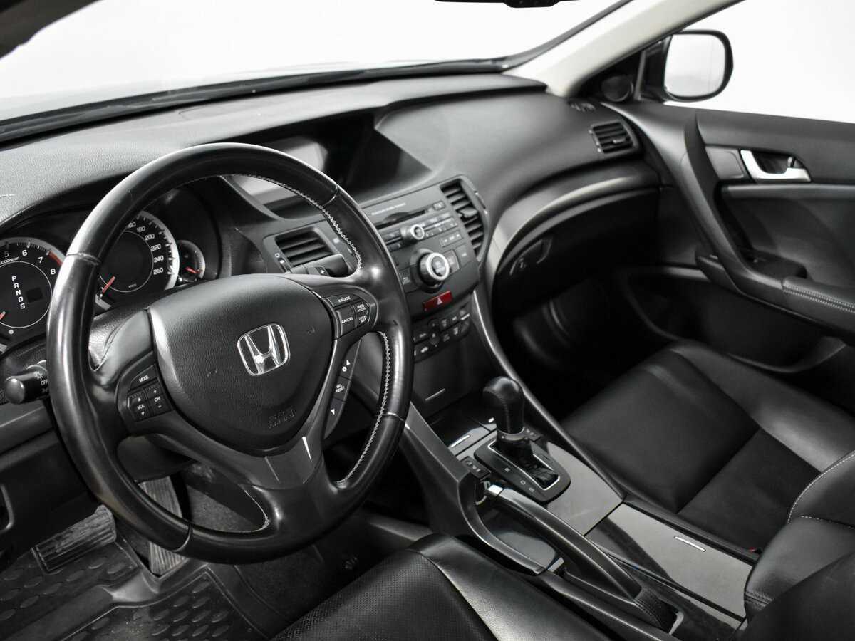 Купить Honda Accord с пробегом. Фото: #6