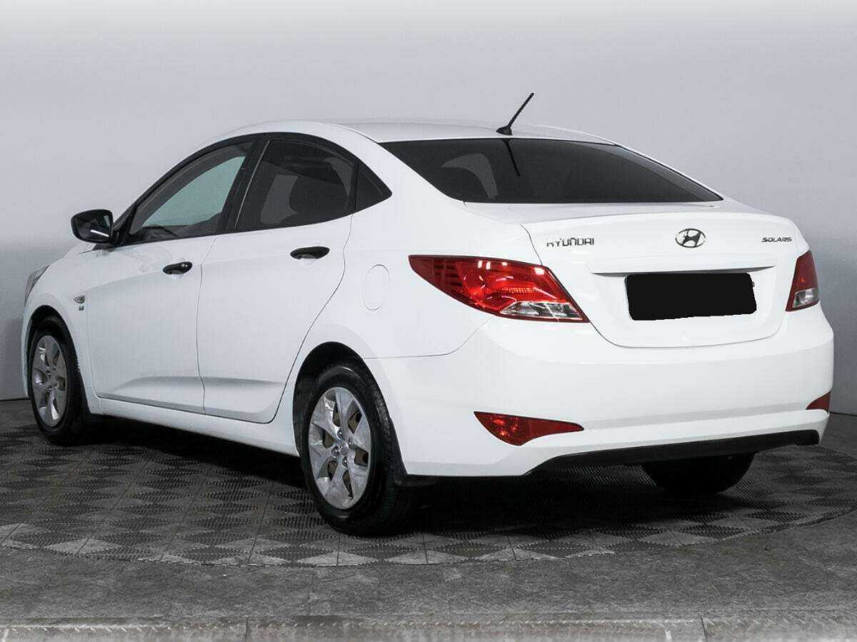 Купить Hyundai Solaris с пробегом. Фото: #6