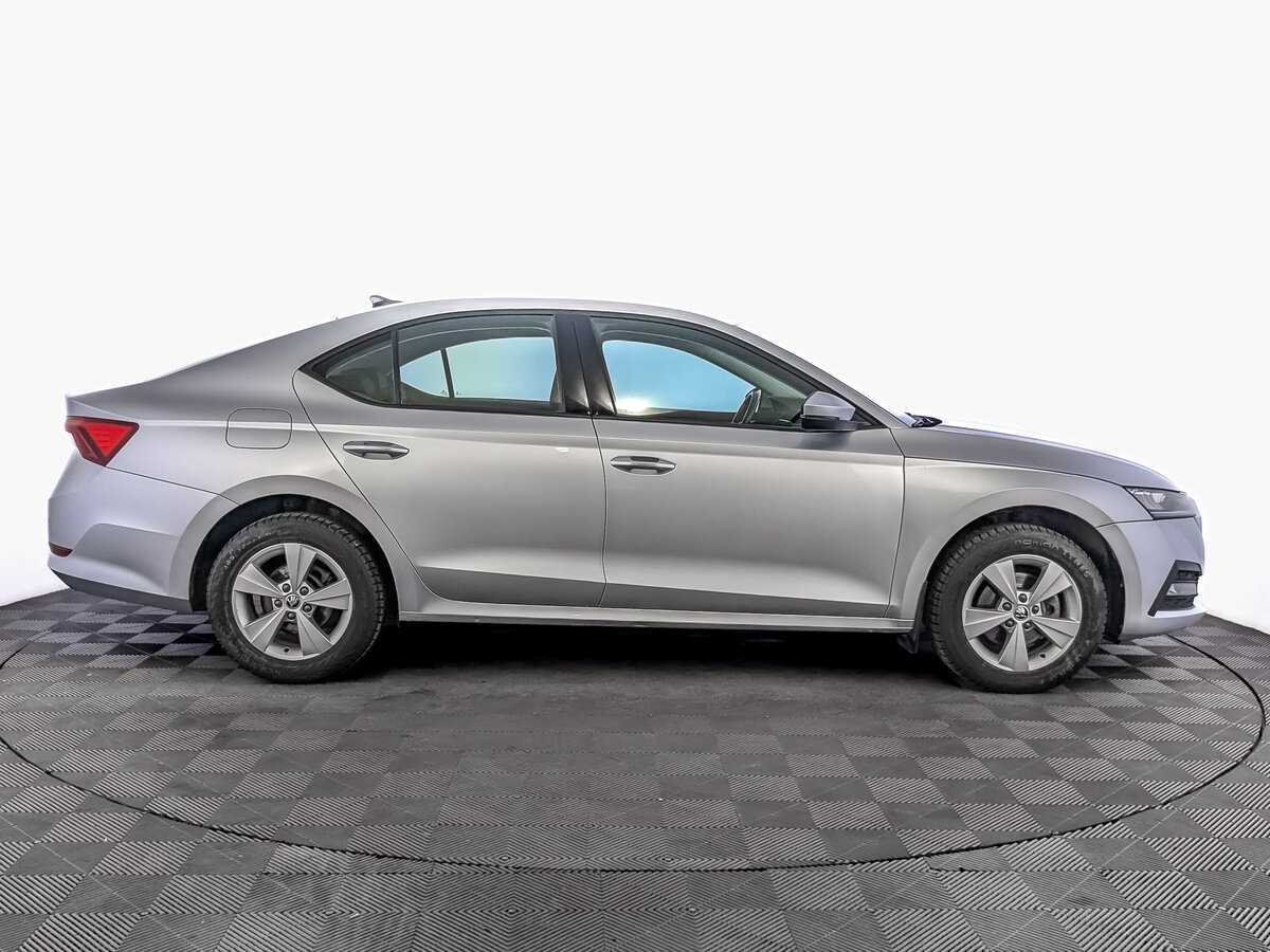 Купить Skoda Octavia с пробегом. Фото: #3