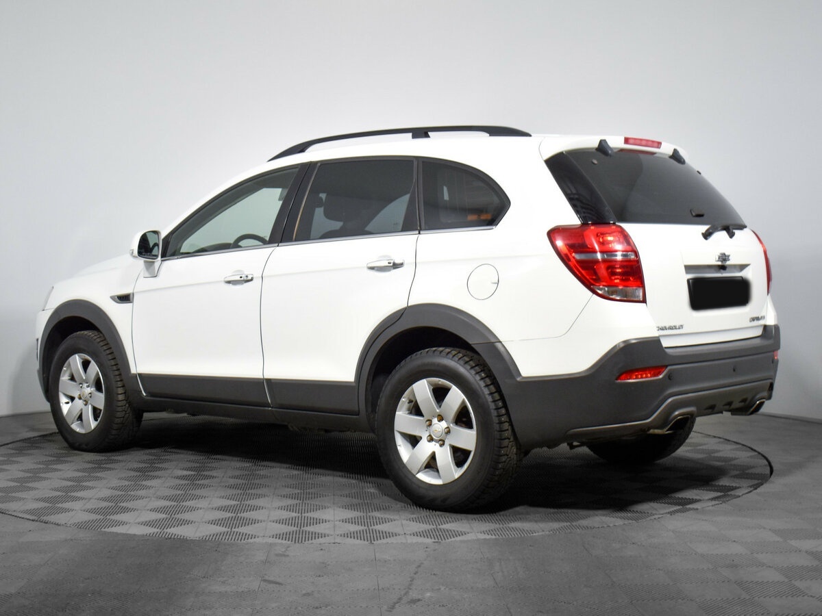 Купить Chevrolet Captiva с пробегом. Фото: #5