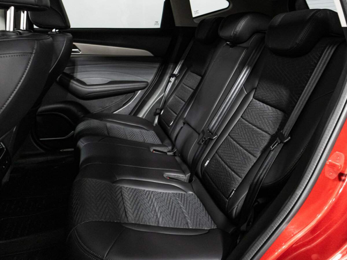 Купить Haval F7 с пробегом. Фото: #9