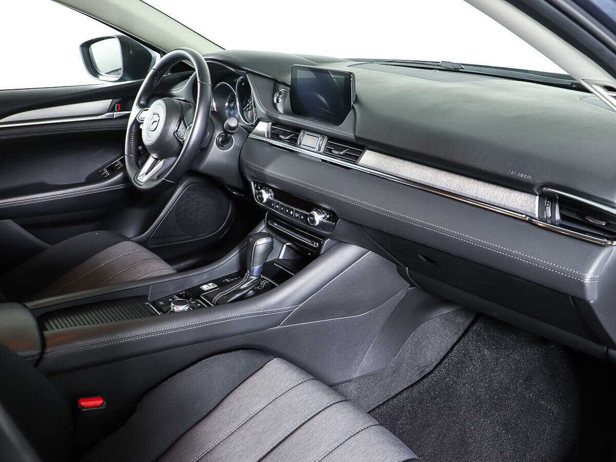 Купить Mazda 6 с пробегом. Фото: #8