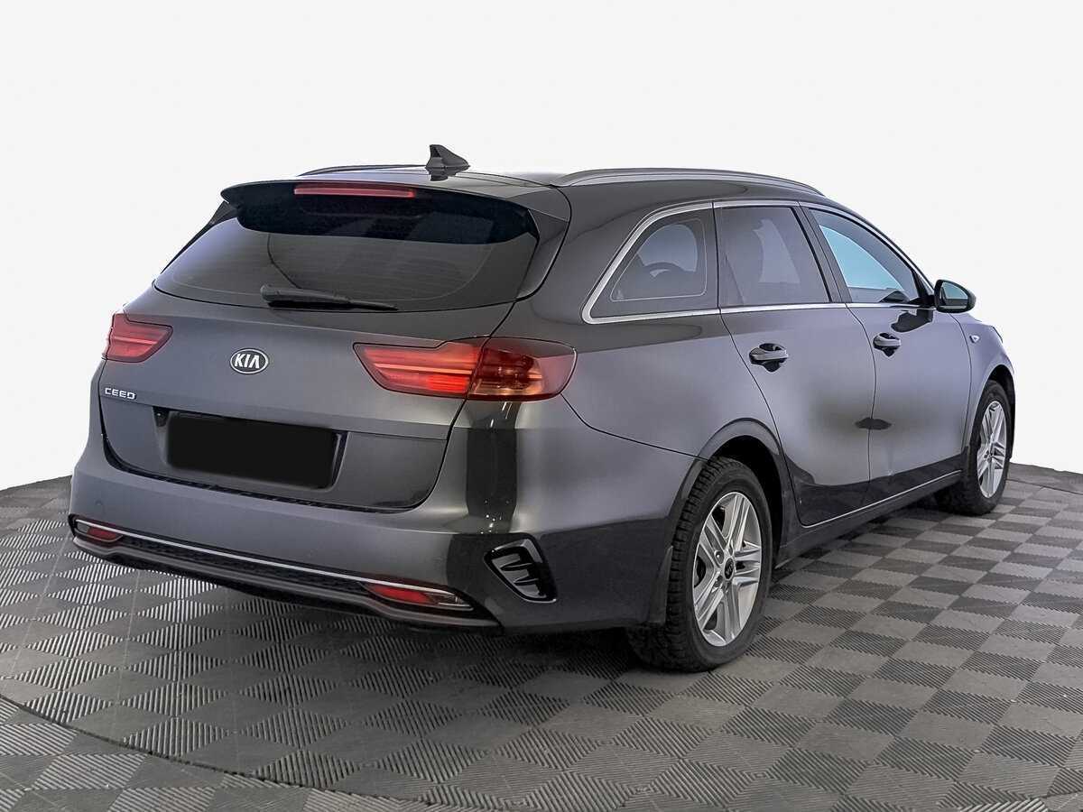 Купить Kia Ceed с пробегом. Фото: #4