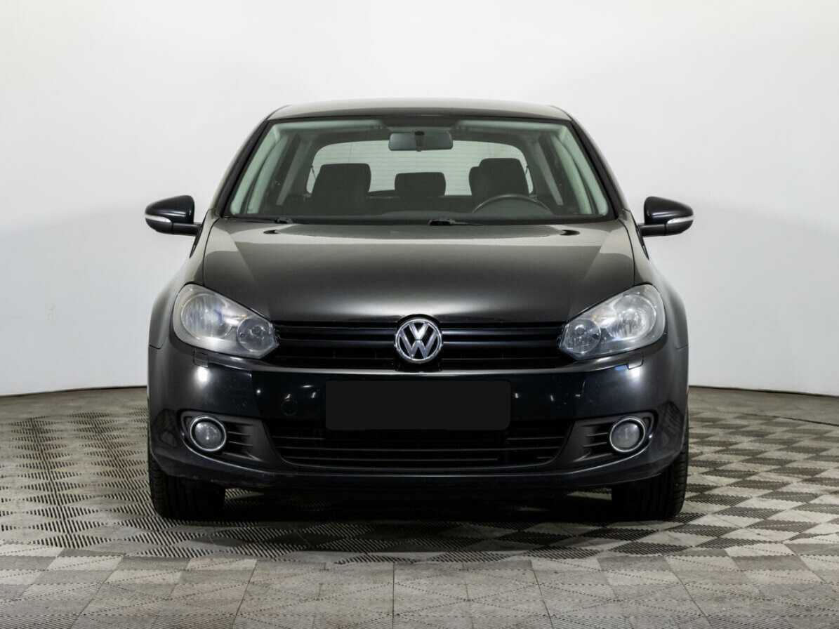 Купить Volkswagen Golf с пробегом. Фото: #1