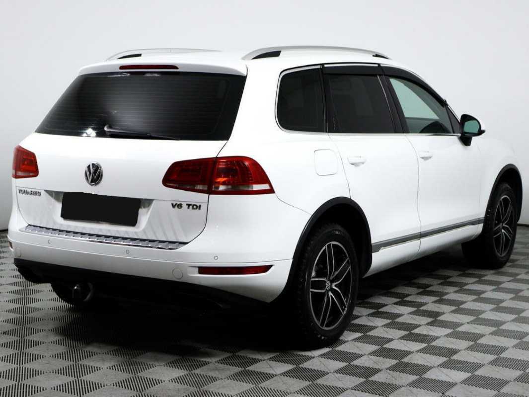 Купить Volkswagen Touareg с пробегом. Фото: #4