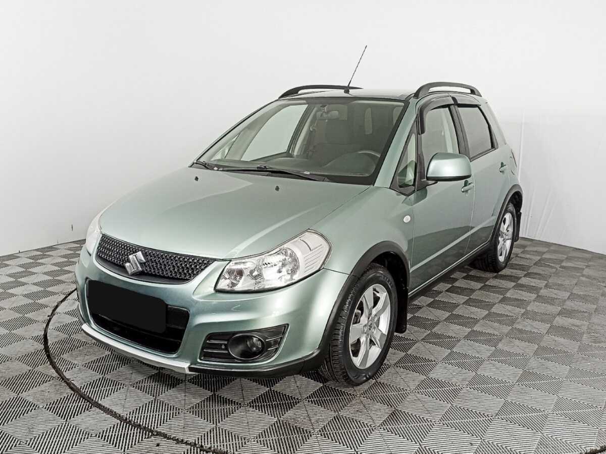Купить Suzuki SX4 с пробегом. Посмотреть фото