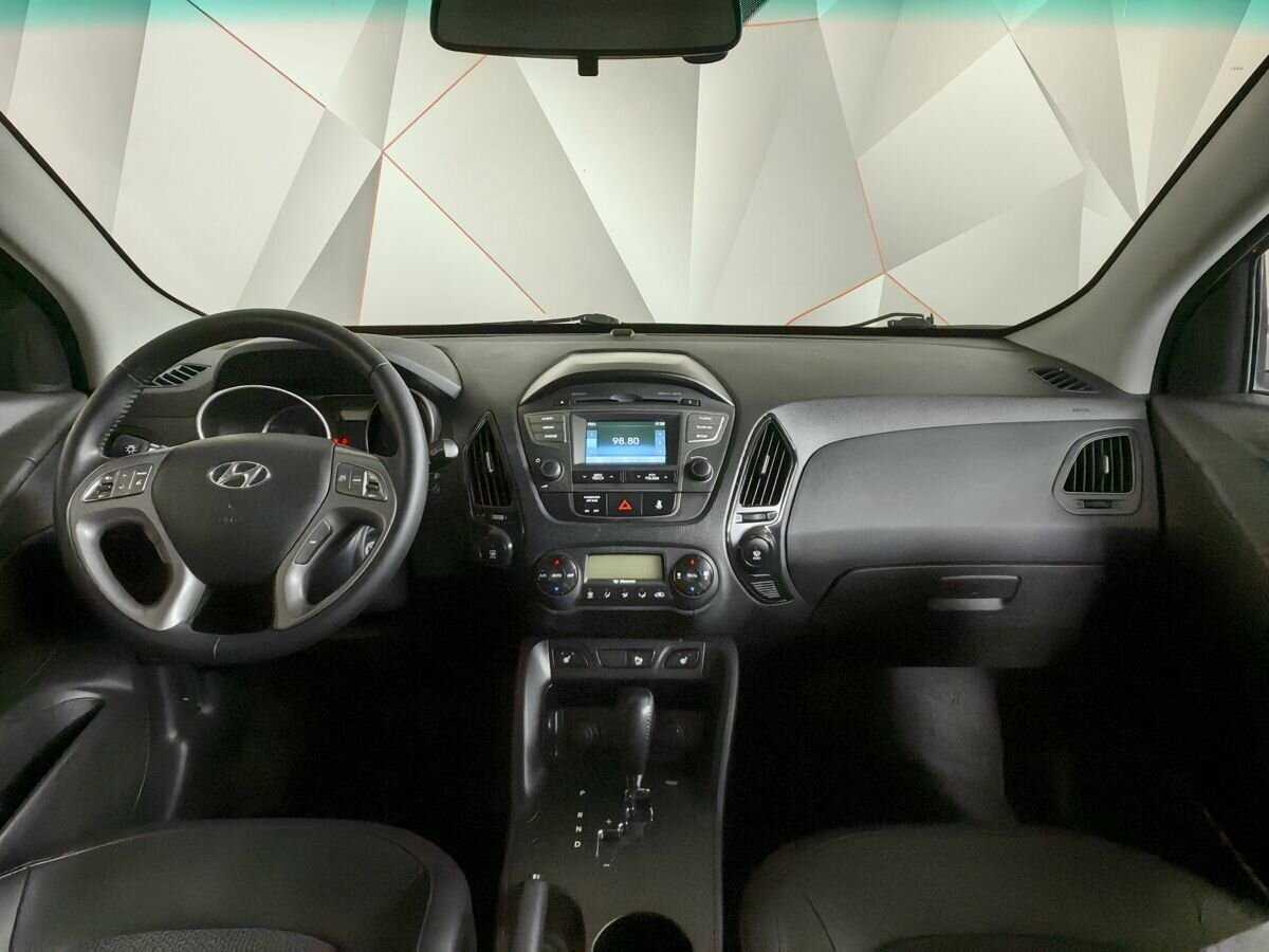 Купить Hyundai ix35 с пробегом. Фото: #9