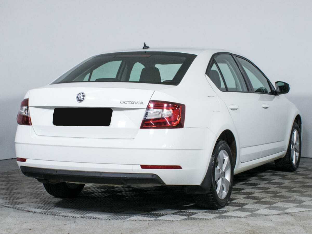 Купить Skoda Octavia с пробегом. Фото: #4