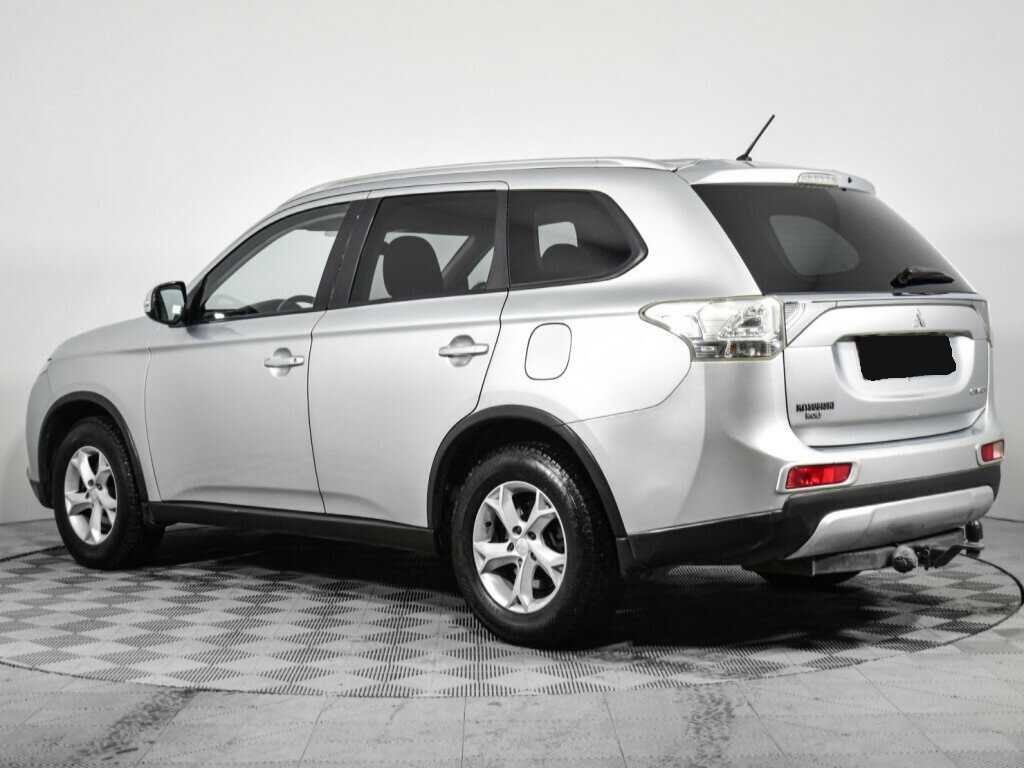 Купить Mitsubishi Outlander с пробегом. Фото: #6