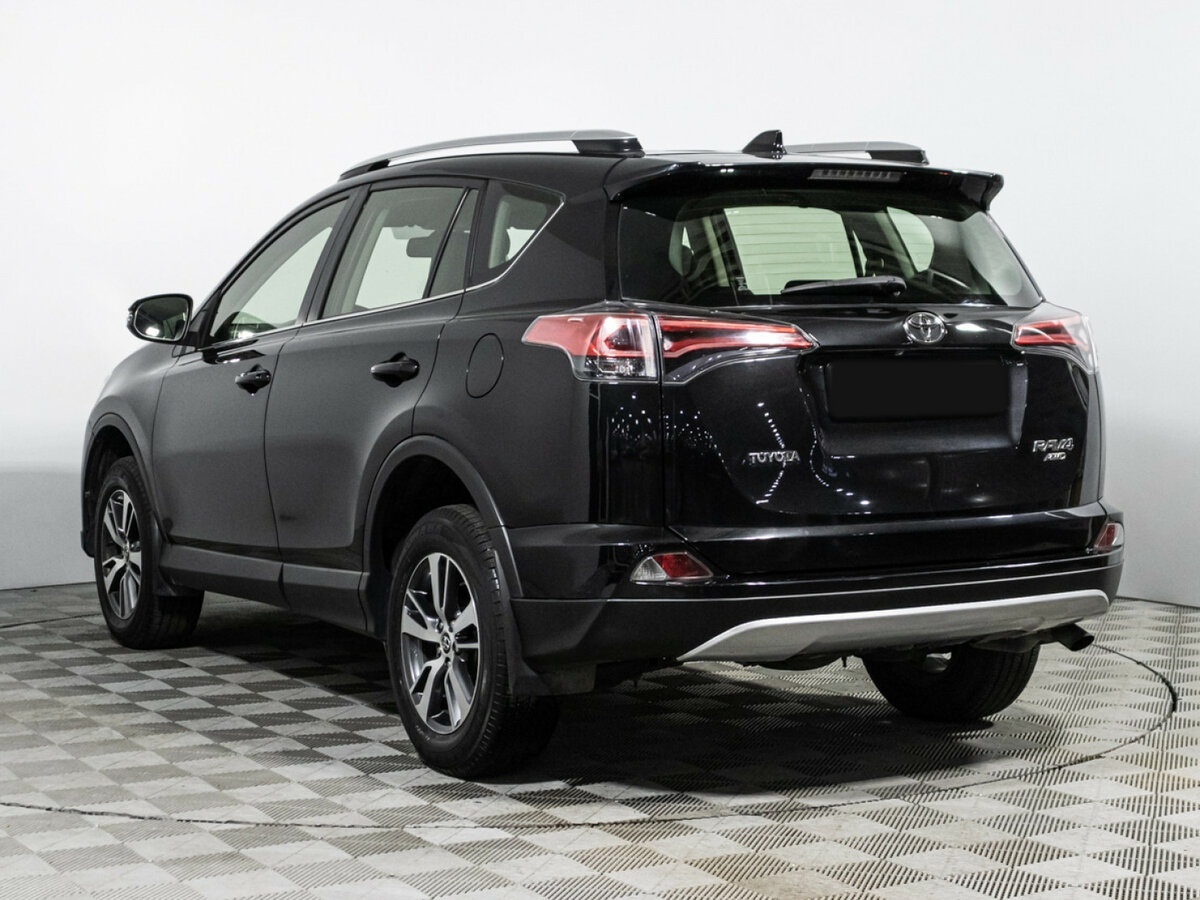 Купить Toyota RAV4 с пробегом. Фото: #5