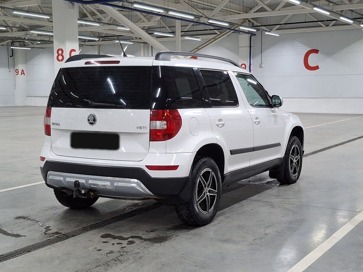 Купить Skoda Yeti с пробегом. Фото: #4